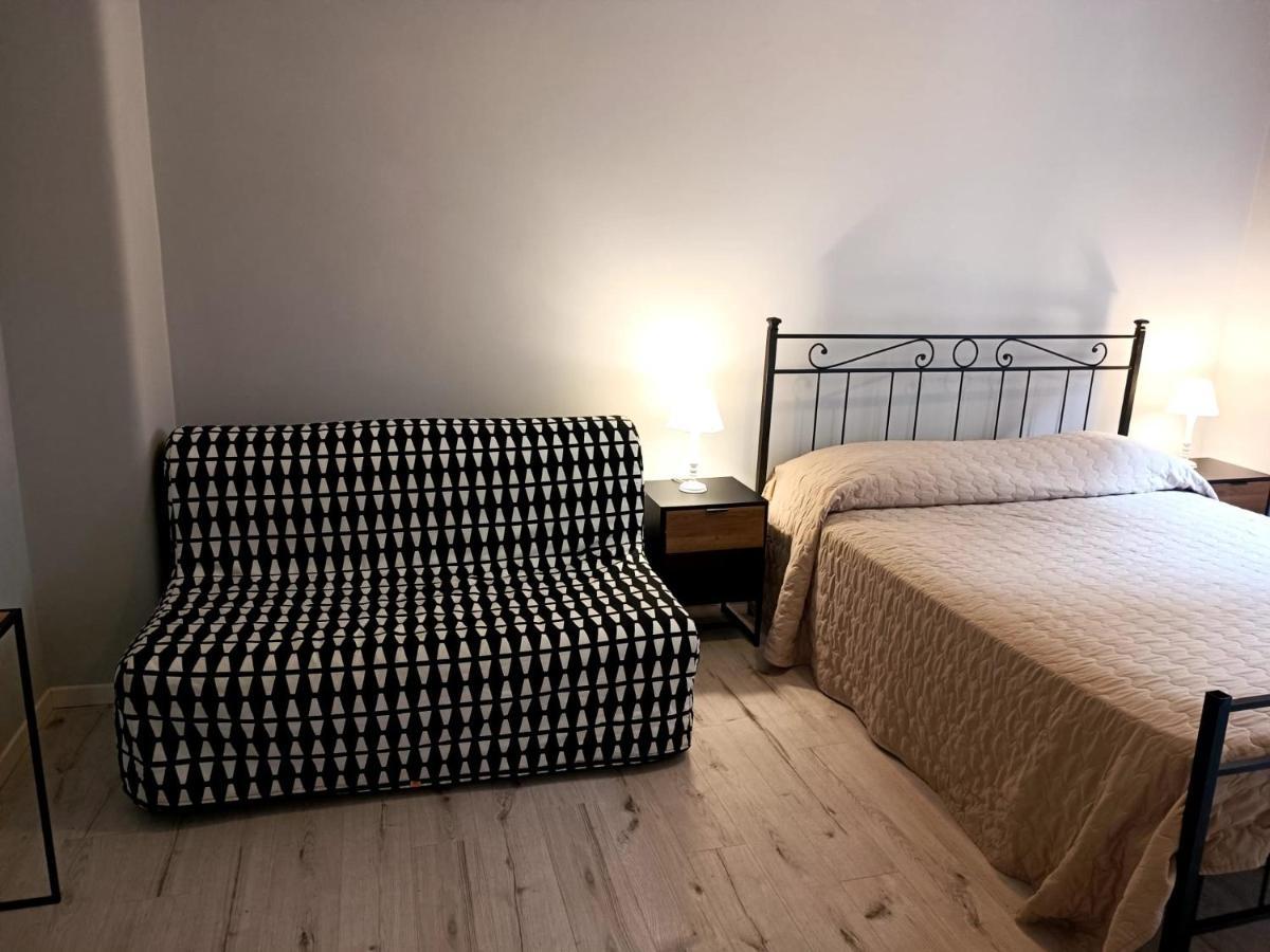 Ferienwohnung Casa Paolina A Metro San Paolo Rom Exterior foto