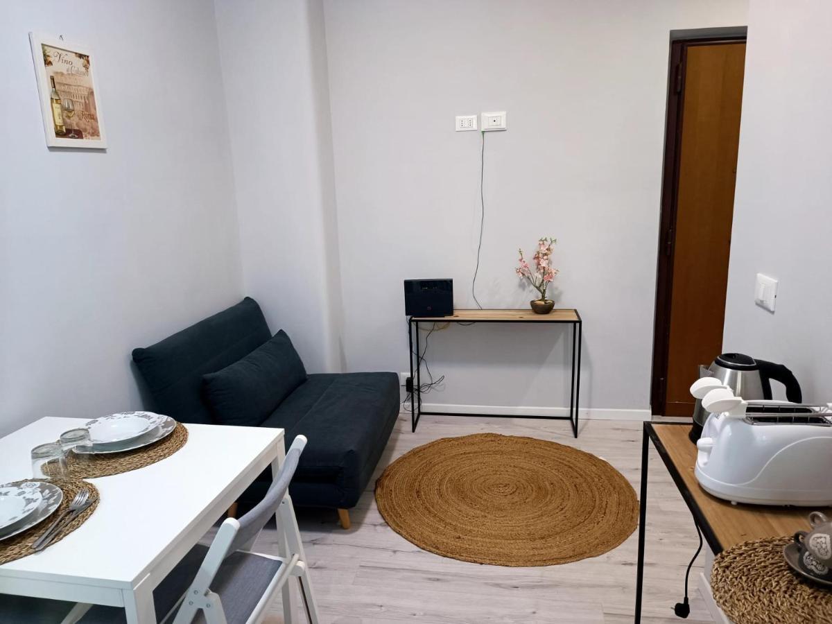 Ferienwohnung Casa Paolina A Metro San Paolo Rom Exterior foto